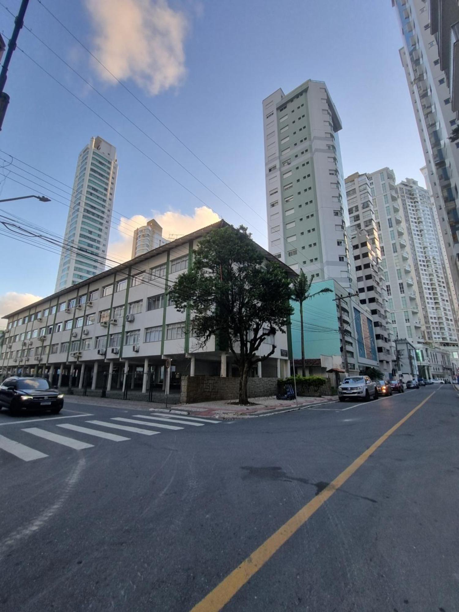 Inteiro 30 Metros Do Mar Balneario Camboriu